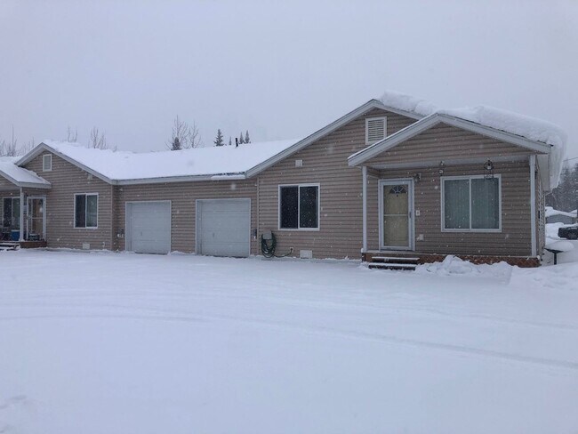 Foto del edificio - 711 B St