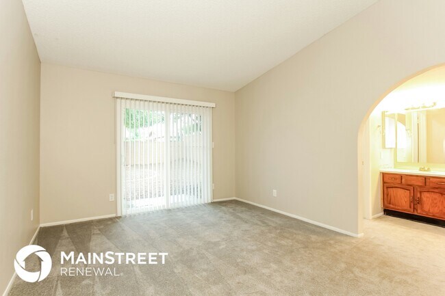 Foto del edificio - 2414 W Redfield Rd