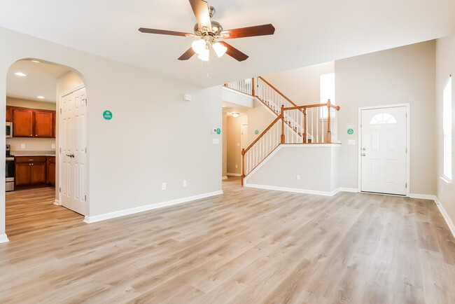 Foto del edificio - 230 Appsmill Pl