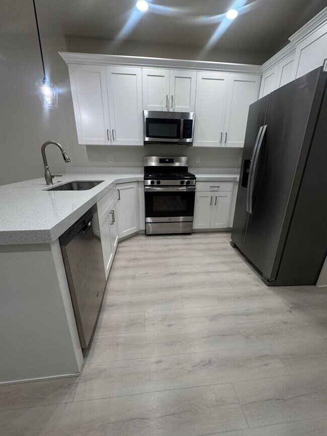 Foto del edificio - Beautiful Traverse Mtn. Townhome for rent!