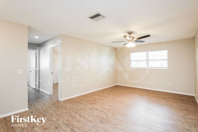Building Photo - 603 Wildwood Pkwy