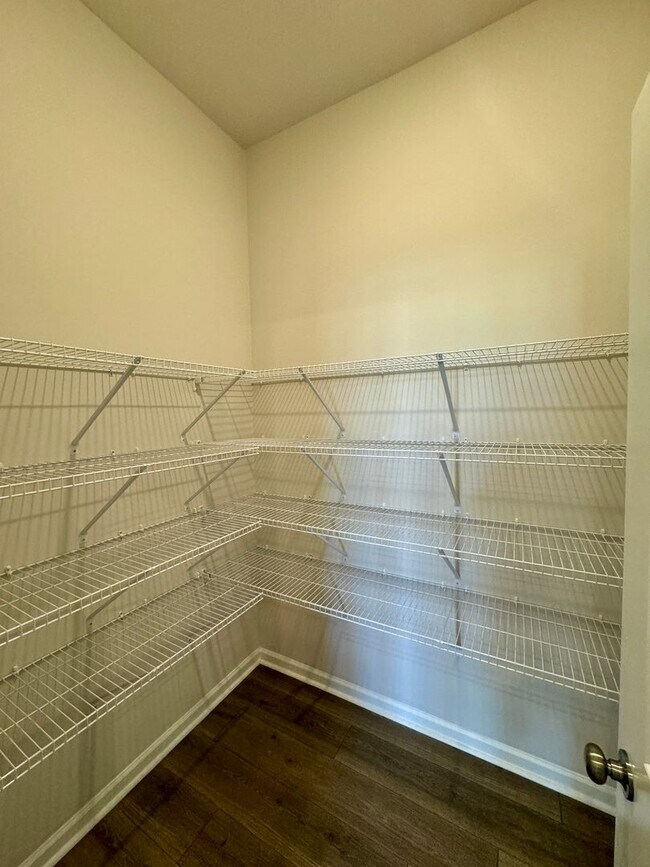 Foto del edificio - Beautiful, New Construction, 3BR/2.5BA/ To...