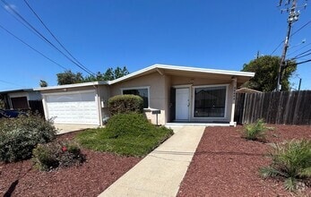 Building Photo - 40484 Blanchard St