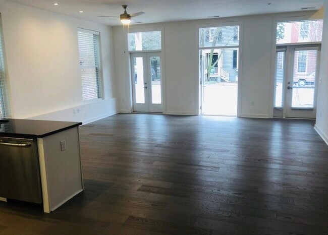 Foto del edificio - 319 N 24th St