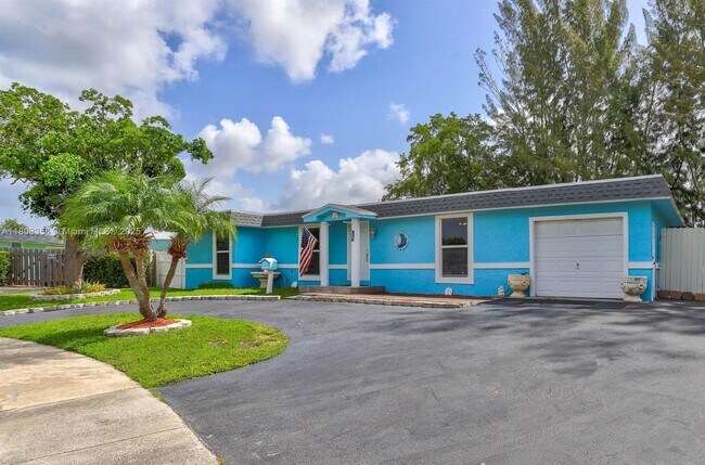 Foto del edificio - 6605 NW 80th Ct