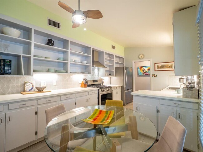Foto del edificio - 4617 Finley Dr