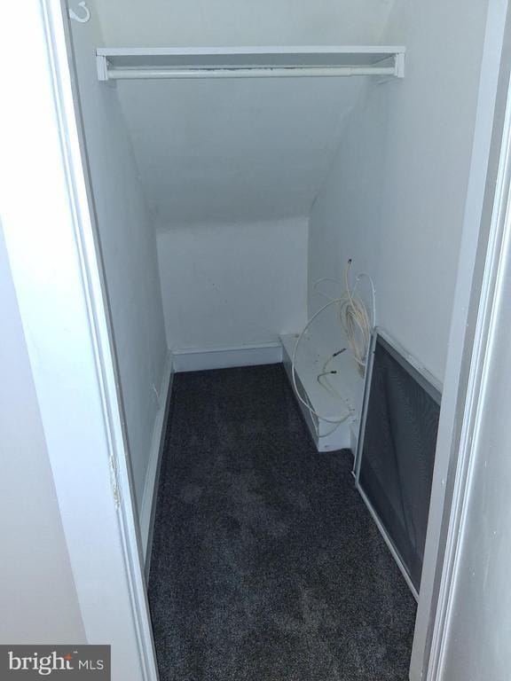 Foto del edificio - 223 S Grand St