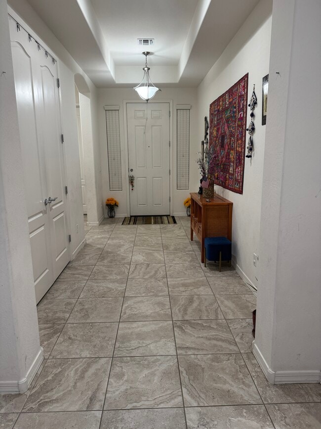 Foto del edificio - 4070 S Pearl Dr