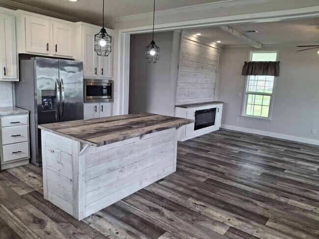 Foto del edificio - 34842 Silver King Dr