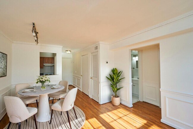 Foto del edificio - 730 7th St SE