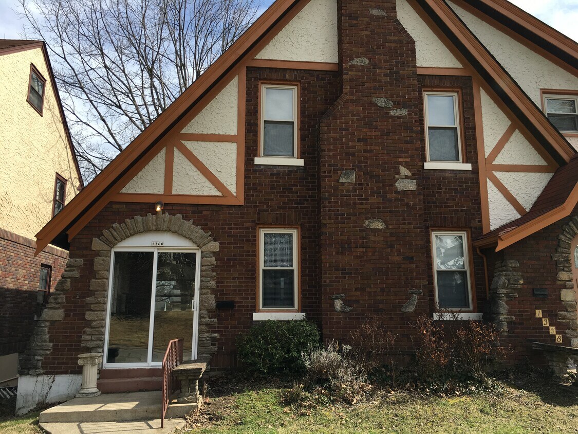 Primary Photo - 1360 Herlin Pl