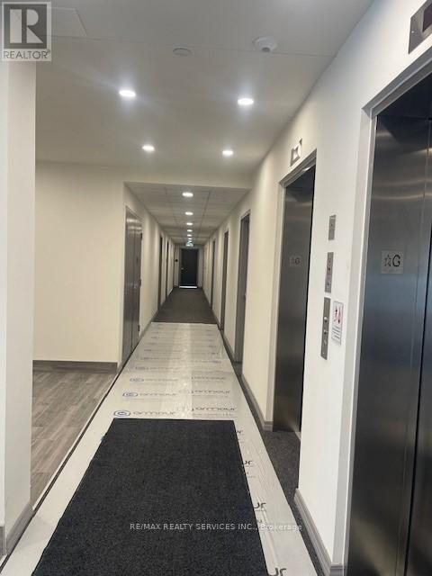 Building Photo - 191 Elmira Rd S