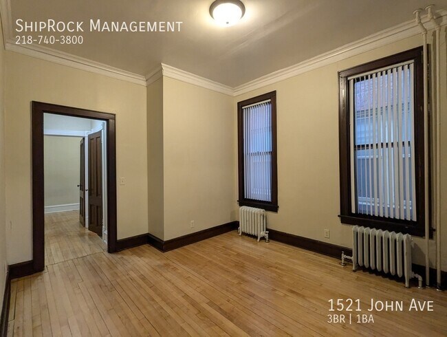 Building Photo - 1521 John Ave