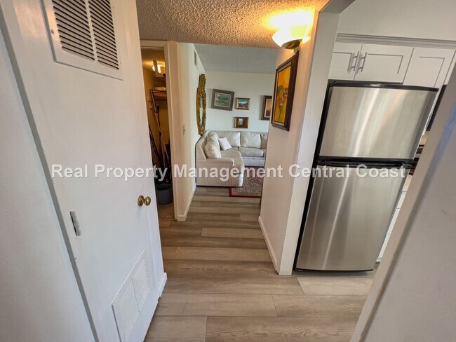 Building Photo - AVAILABLE JULY - Shell Beach Ocean View Co...