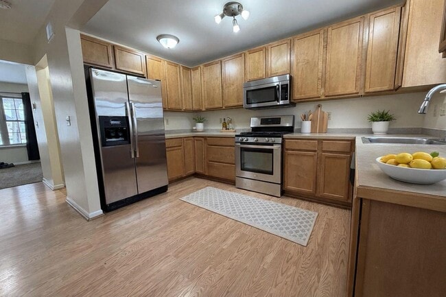 Building Photo - 2630 Bennett St