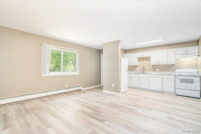 Foto del edificio - 1656 Parkwood Ave
