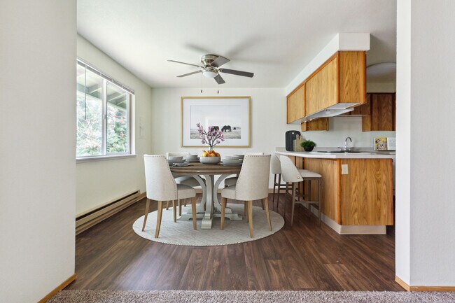 Foto del edificio - Timberline Apartments