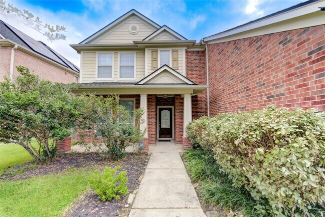 Foto del edificio - 6018 Royal Hollow Ln