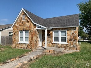 Building Photo - 1815 Kentucky Ave