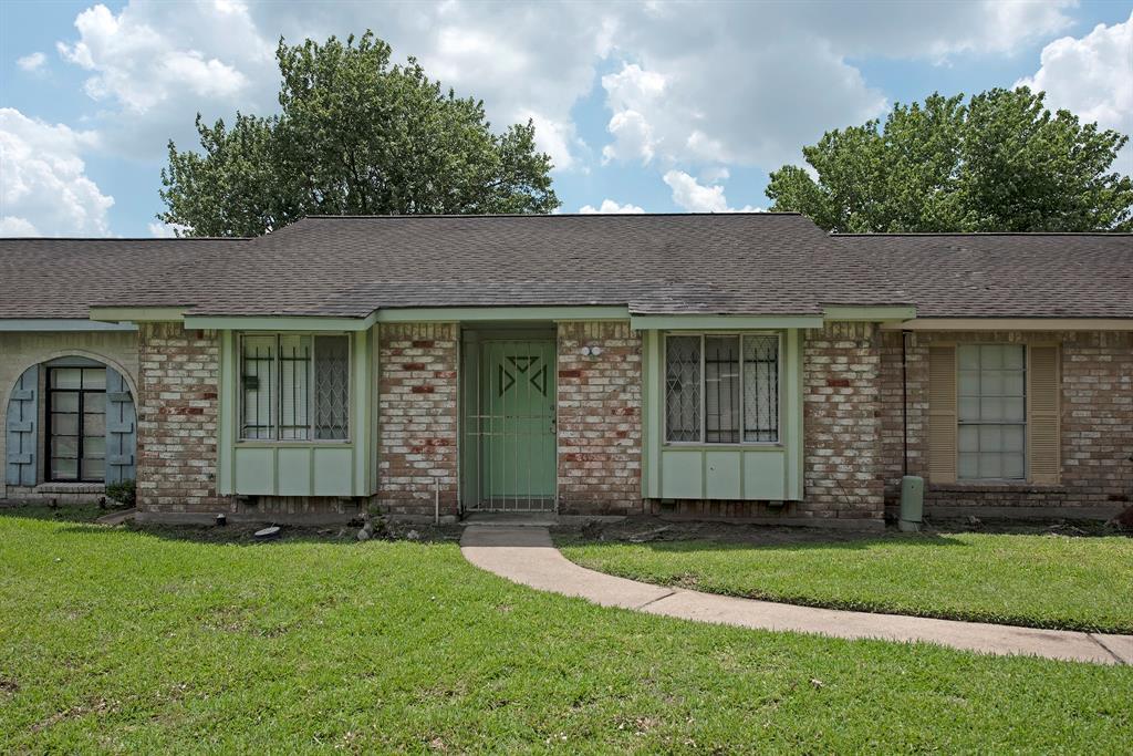 Primary Photo - 6957 Chasewood Dr