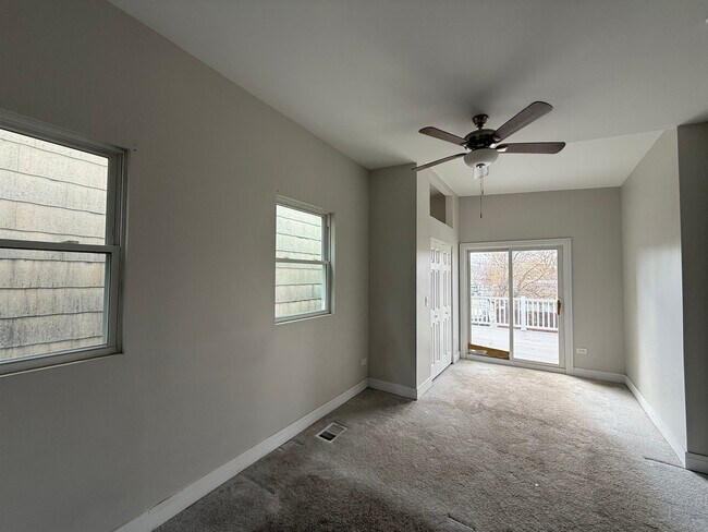 Foto del edificio - 5942 S Justine St