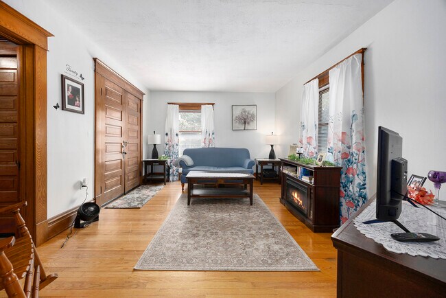 Foto del edificio - 3271 Coit Ave NE