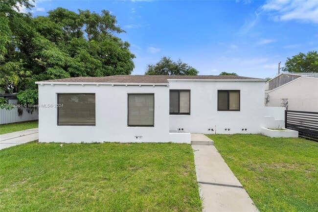 Building Photo - 165 NW 46th St