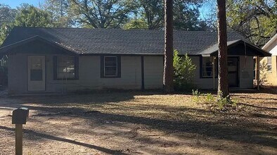 Building Photo - 1210 Gillespie Ave