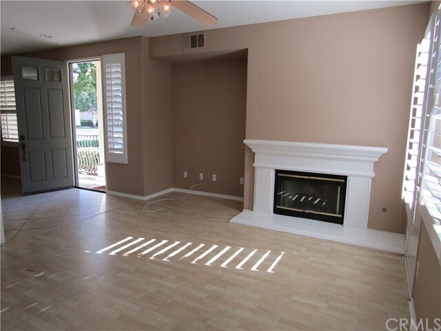 Building Photo - 162 Winterberry