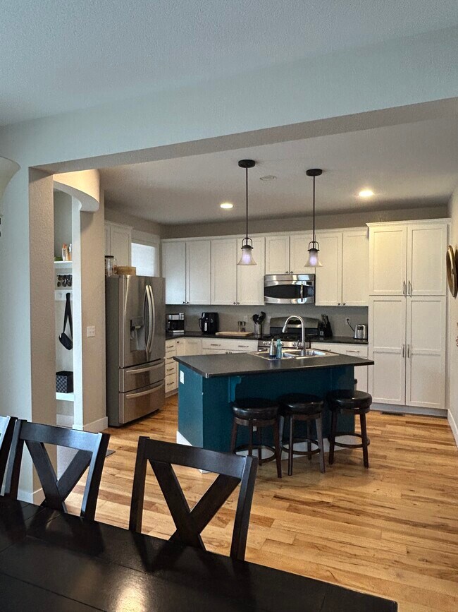 Foto del edificio - 9067 E 35th Ave