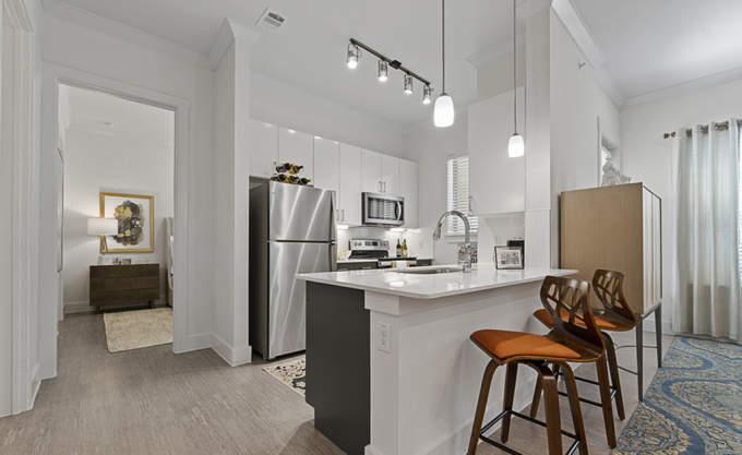 Foto principal - 1 bedroom in Farmers Branch TX 75234