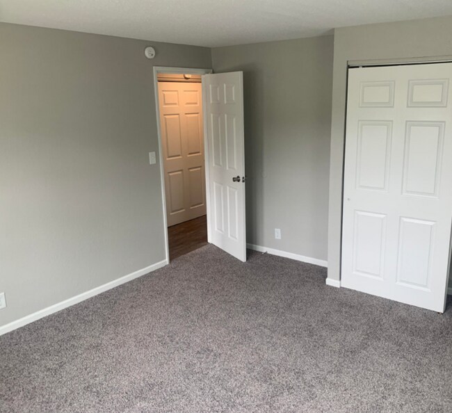 Foto del edificio - 207 E 35th St