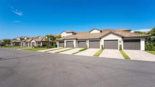 Foto del edificio - 5684 Palmer Cir