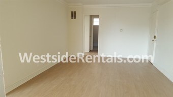 Foto principal - 1135 S Holt Ave