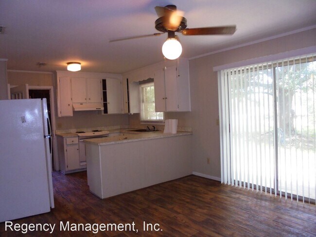 Building Photo - 3 br, 1.5 bath House - 1141 Hwy 134