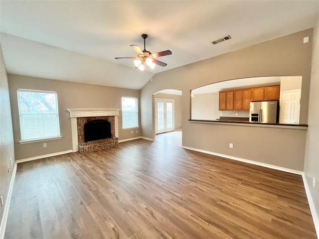 Foto del edificio - 1109 Hidden Glade Dr