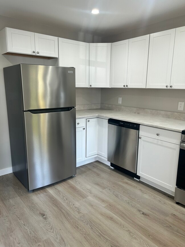 Foto del edificio - 164 Rabideau St