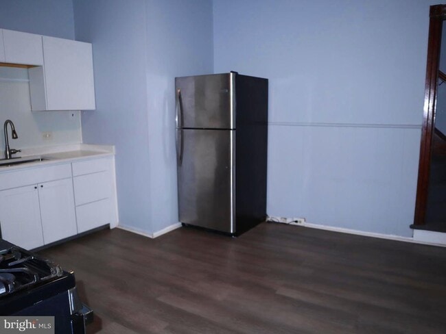 Foto del edificio - 208 Linden Ave