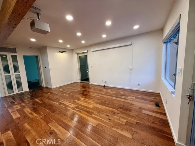 Foto del edificio - 2302 Oakwood Ave