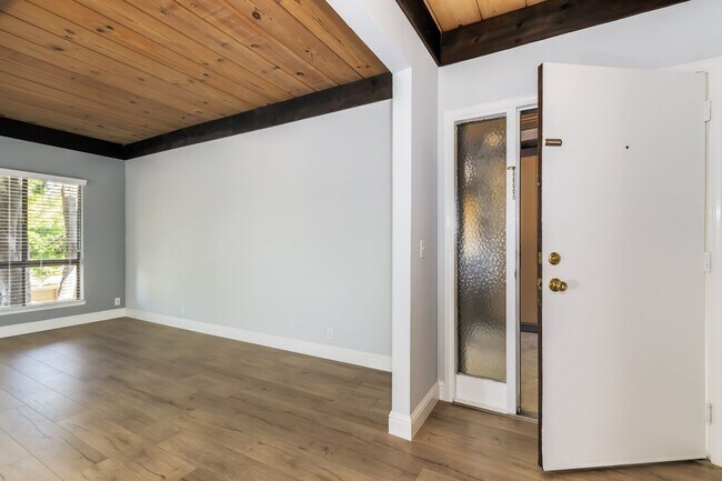Building Photo - The largest 1-bedroom unit you’ve ever see...