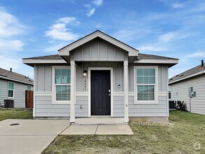 Building Photo - 14646 Calaveras Creek