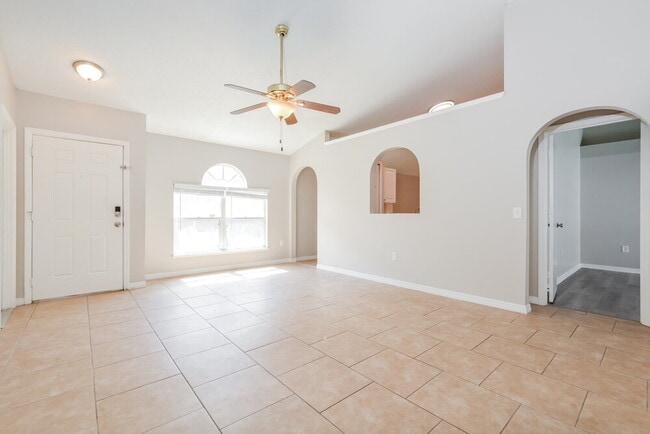 Building Photo - 7741 Fort Sumter Dr