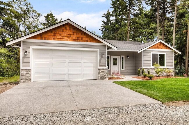 Foto del edificio - 3807 29th Avenue Ct E