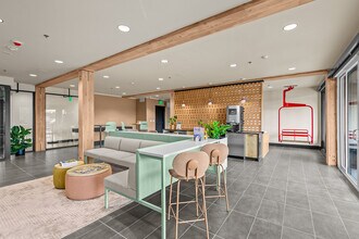 Building Photo - Terava