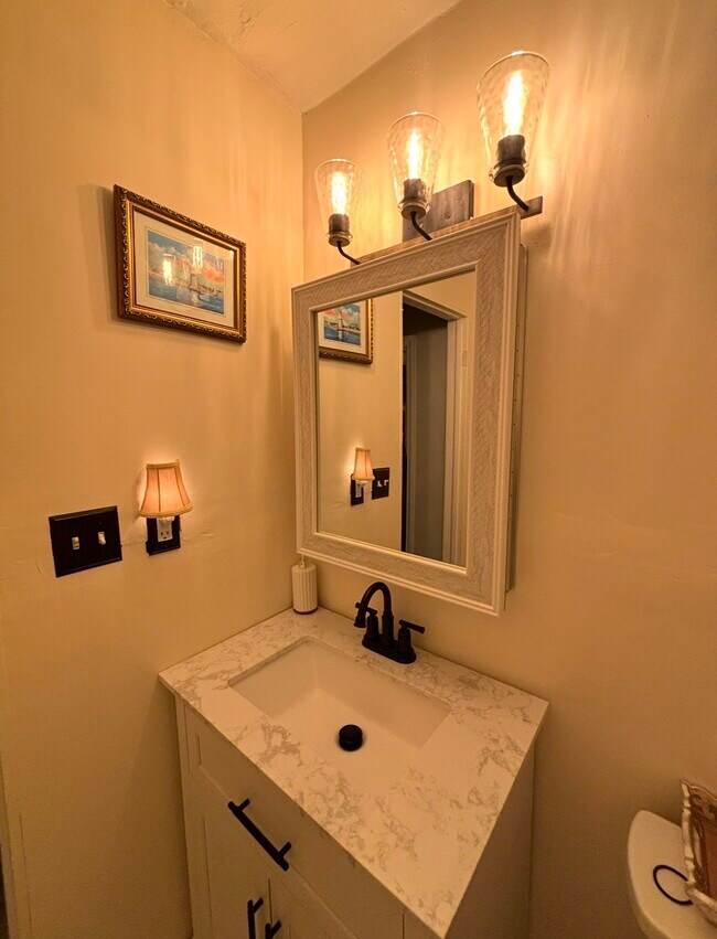 Foto del edificio - 5215 Coquina Key Dr SE