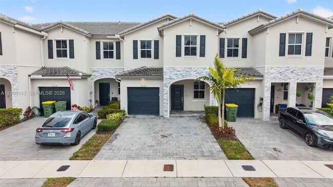 Foto del edificio - 2662 SE 10th St