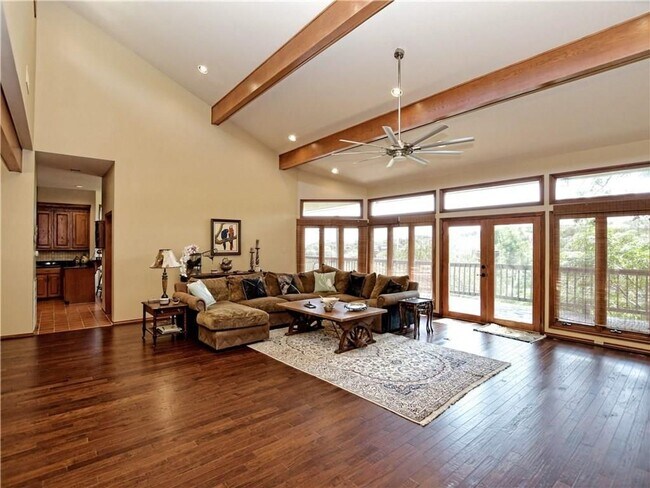 Foto del edificio - 205 Capri