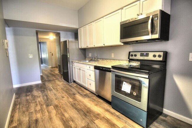 Foto del edificio - 5529 Pershing Ave