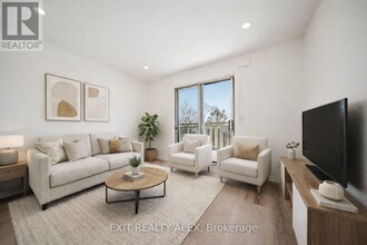 Building Photo - 343 Greenwood Ave