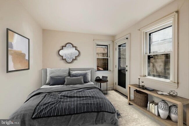 Foto del edificio - 2212 Fairmount Ave